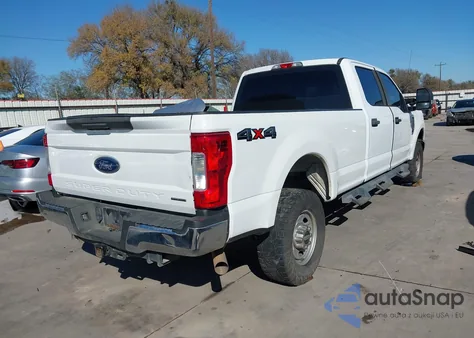 2017 Ford F-250 Xl из США, поврежденный, VIN 1FT7W2B6XHEF36575
